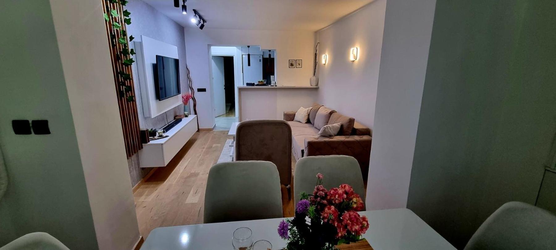 The Modern Lodge Скопье Экстерьер фото